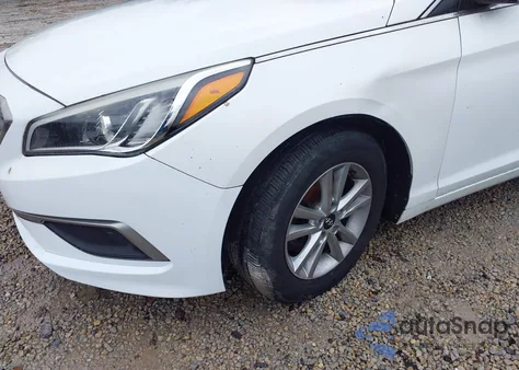 2017 Hyundai Sonata z USA, uszkodzony, nr VIN 5NPE24AFXHH514379